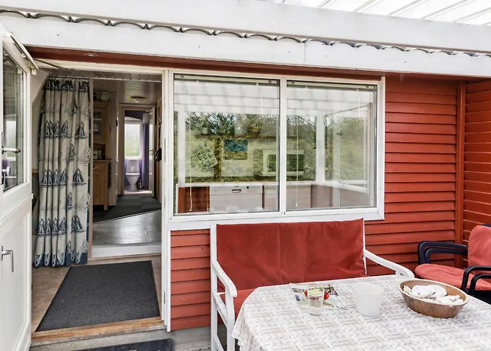 2 Bedroom Stunning In Дом отдыха *